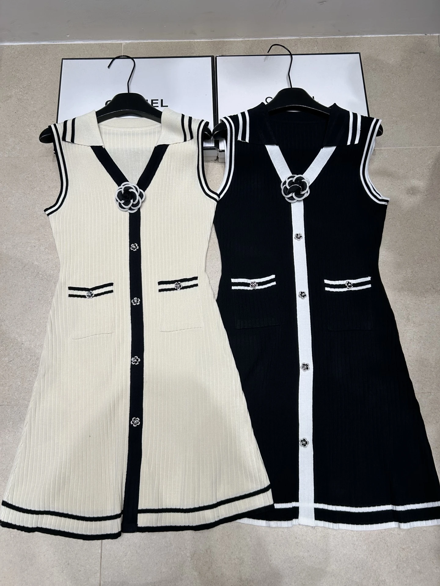 Dresses — 2abaea8d
