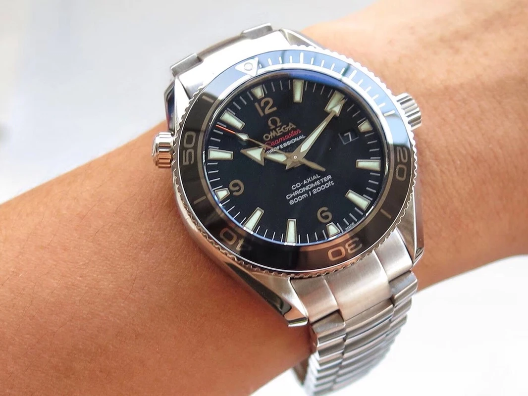 Omega Watch — 38897db3