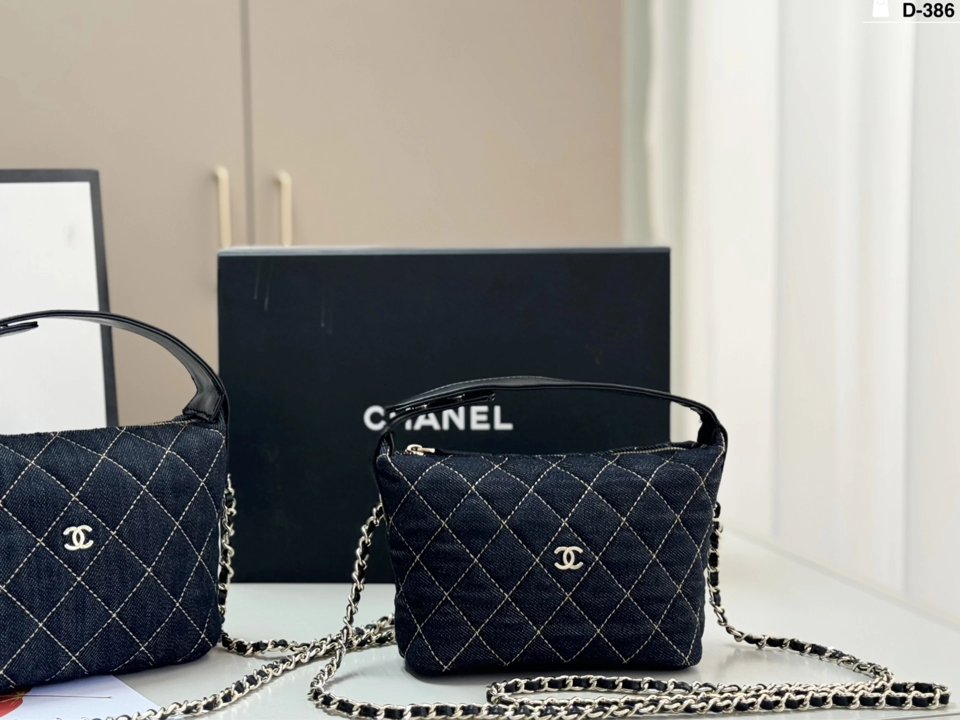 Chanel Bag — ab07f94e