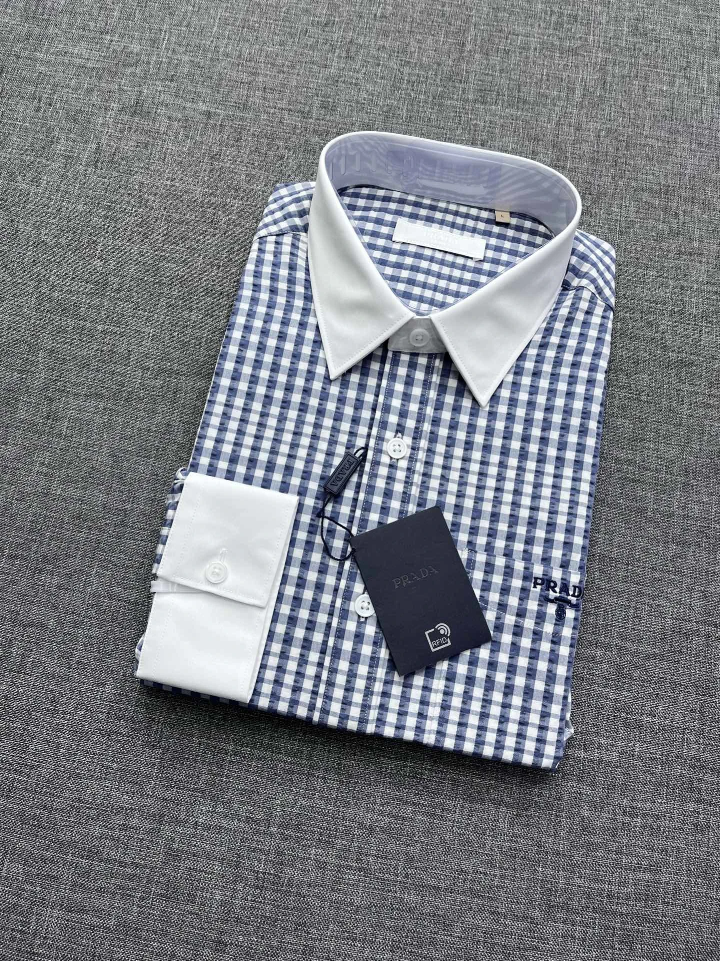 Prada Shirts — f1641cc8