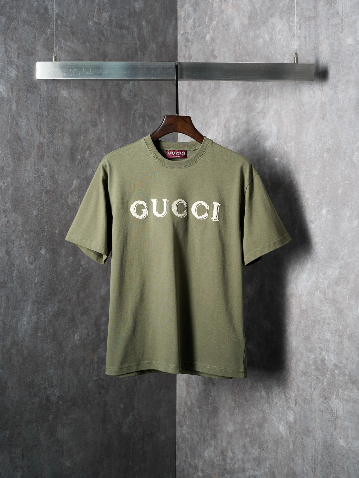 Gucci T-Shirt — 39bc8bff