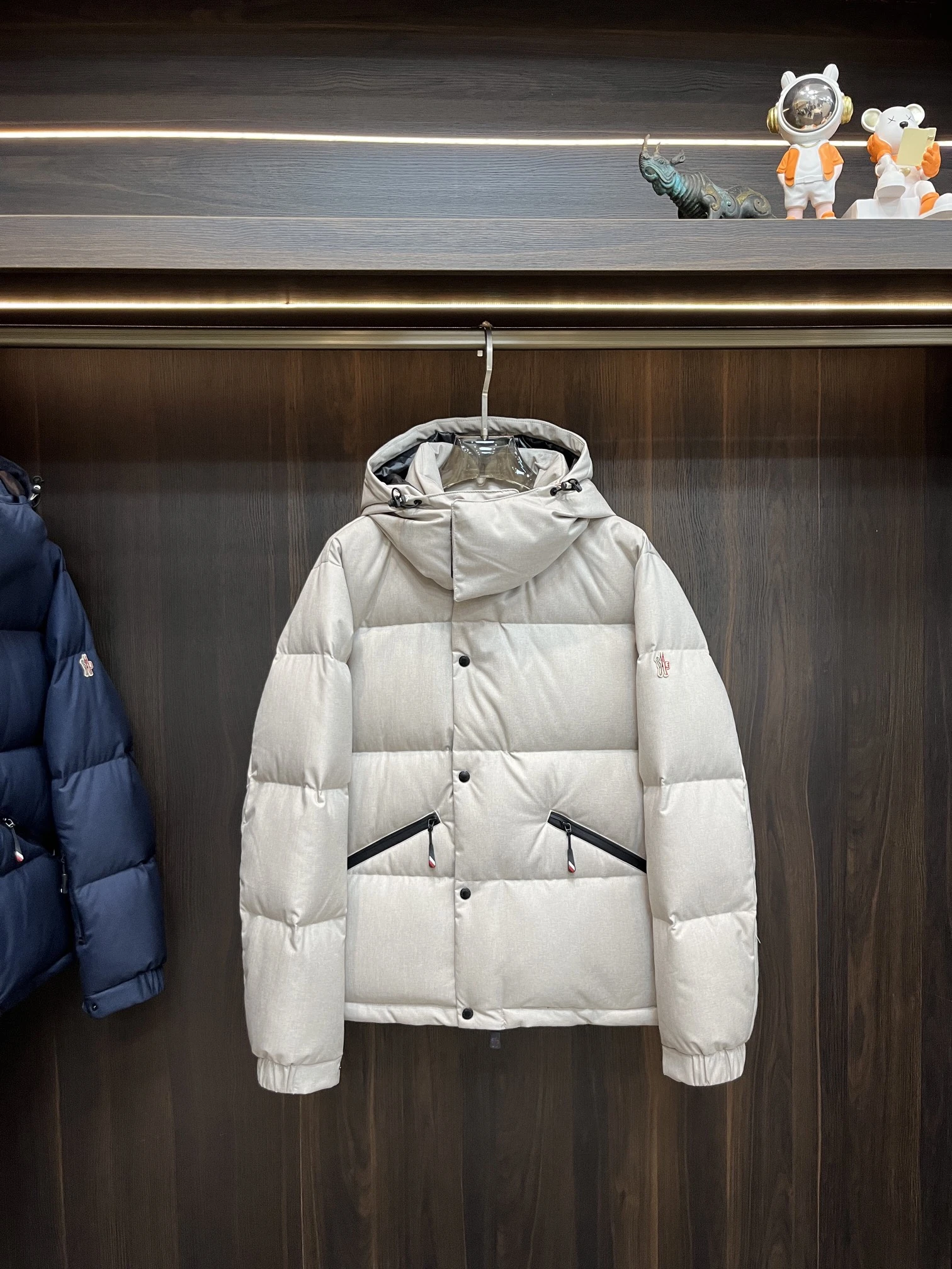 Moncler Down Jacket — af6c23f4