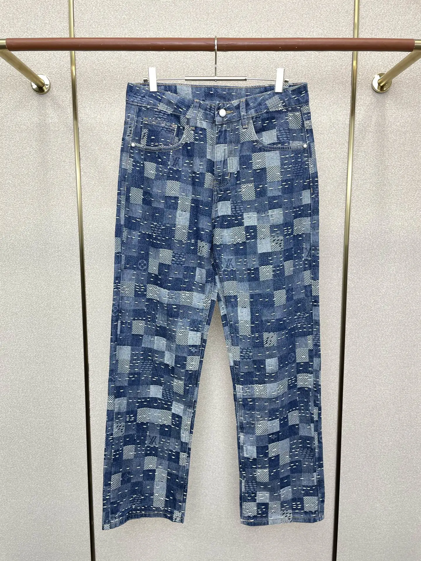 Louis Vuitton Jeans — 99661d72