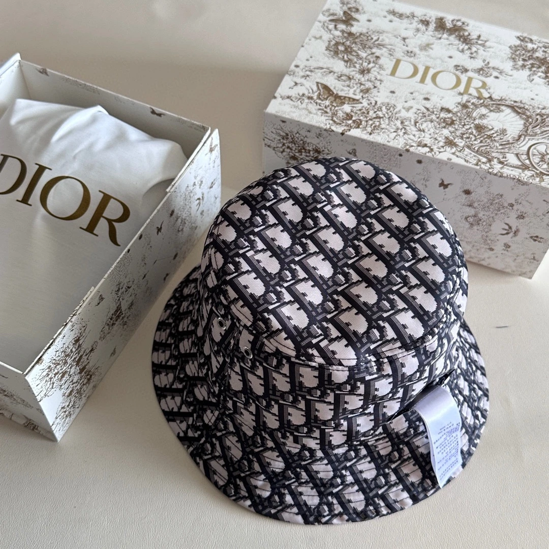 Dior Hat — cfb3db82