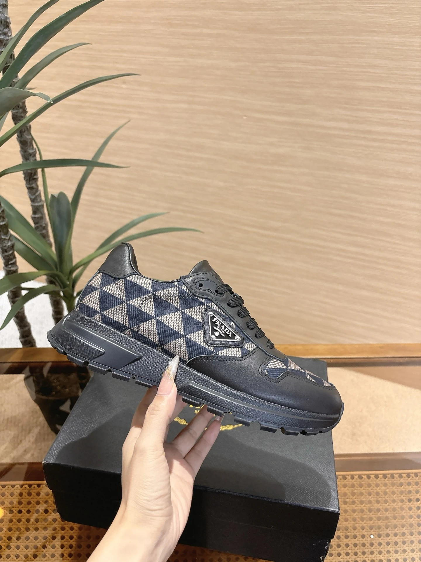 Prada Sneakers — 342584d0