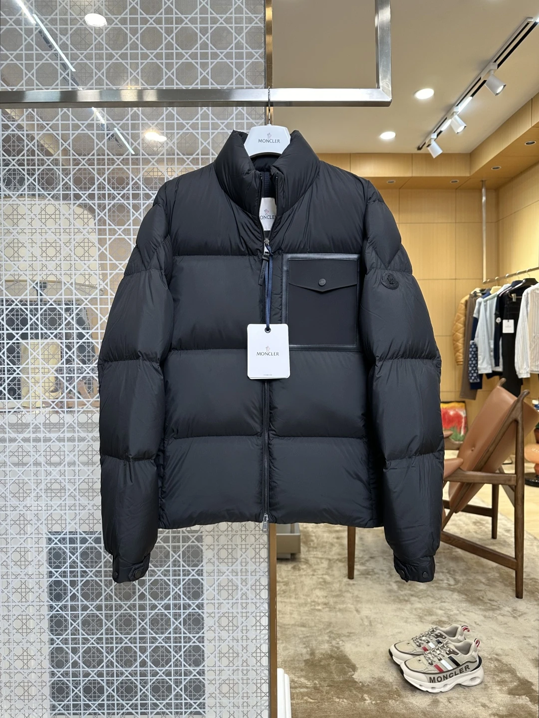 Moncler Down Jacket — 2cb1bdb9
