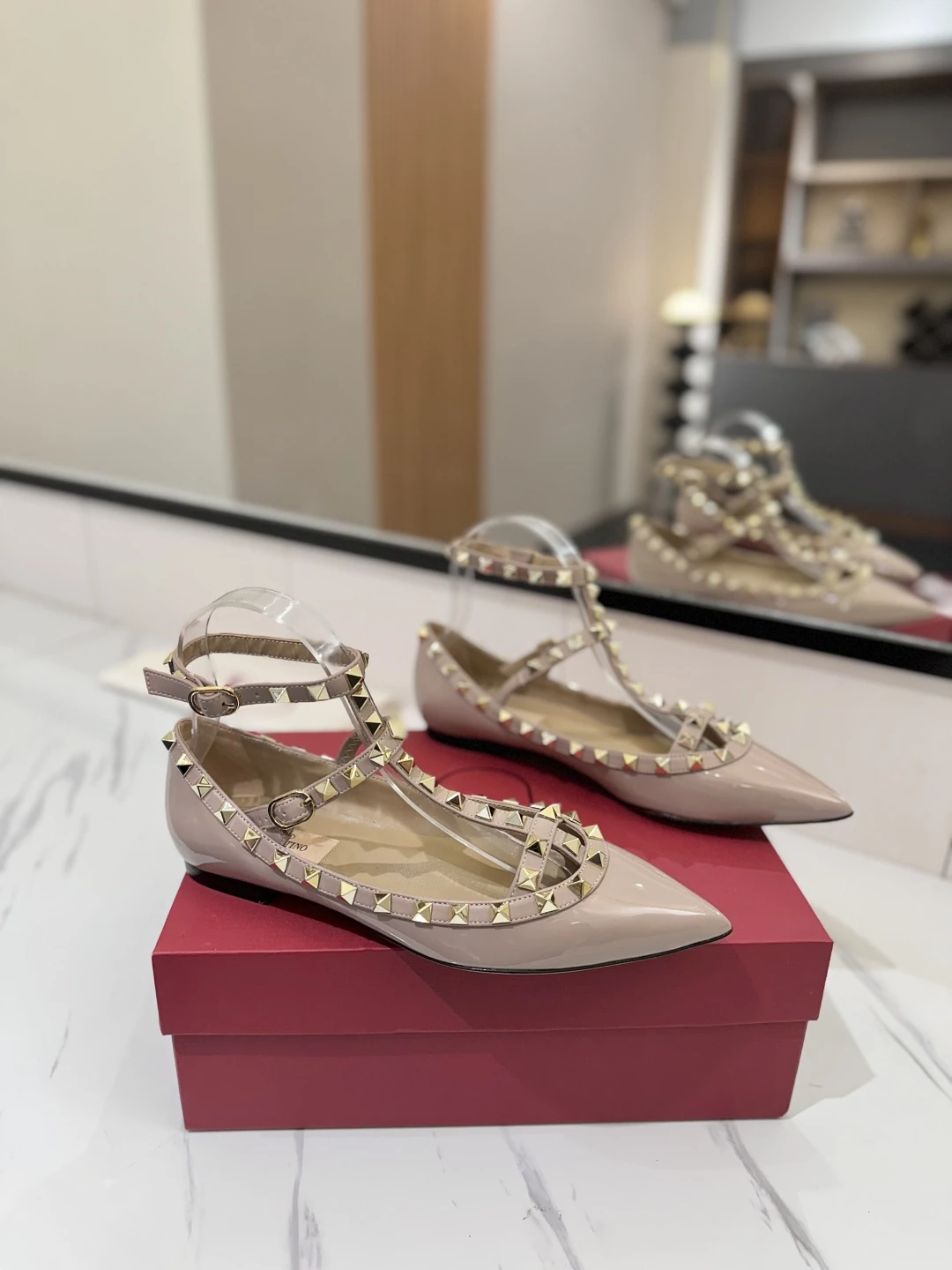 Valentino Sandals — aa7d22f0