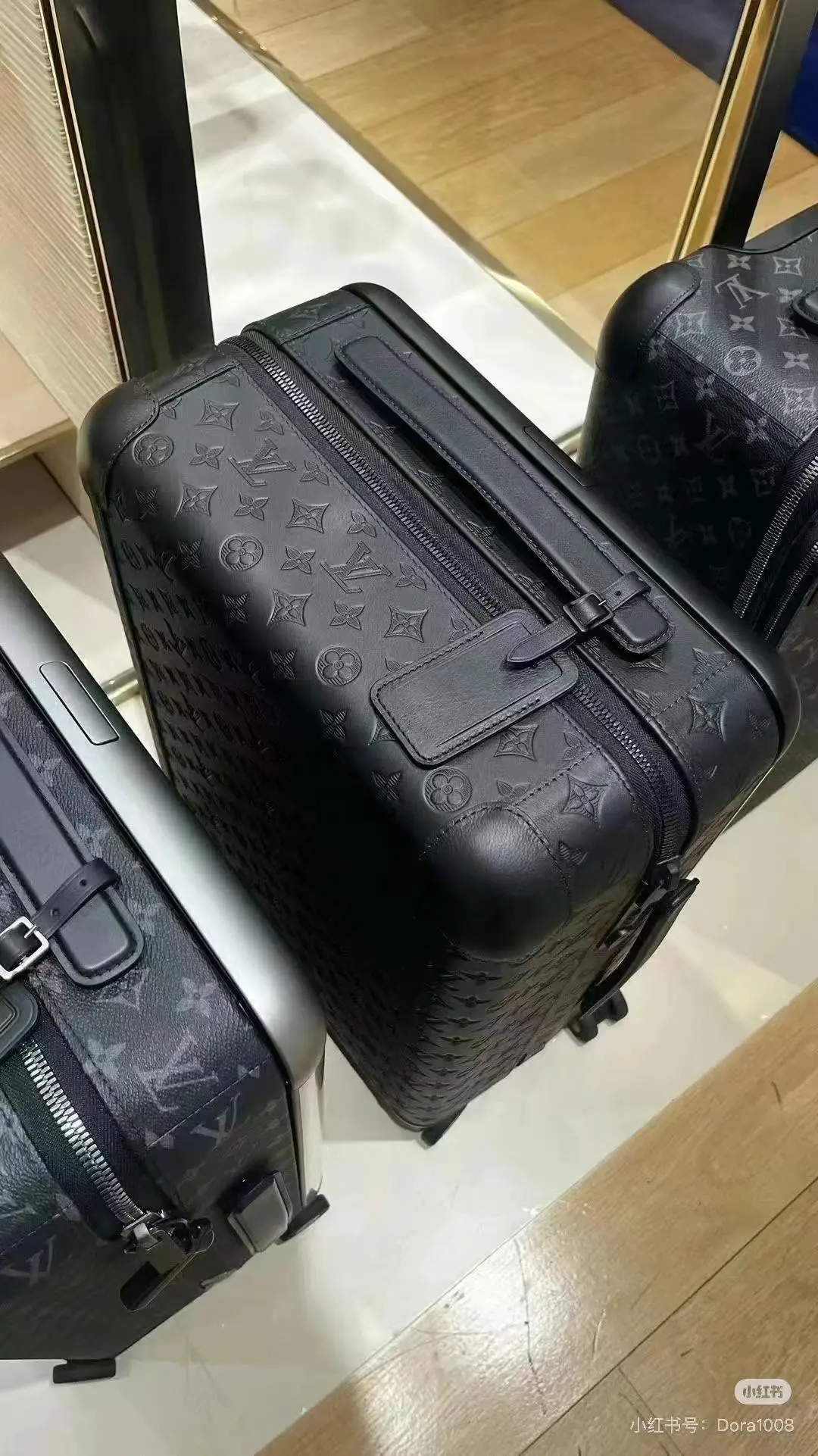 Luggage — e2706588
