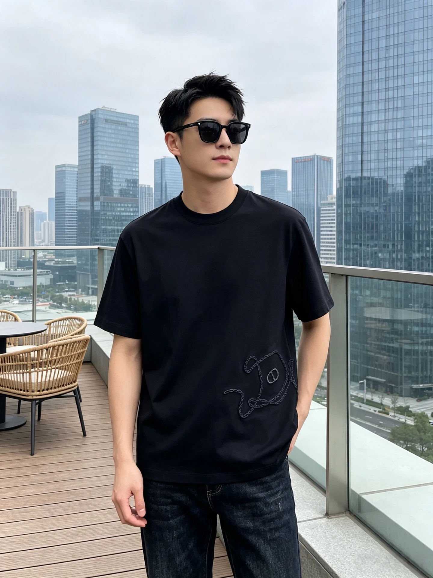 Dior T-Shirt — e52aec32