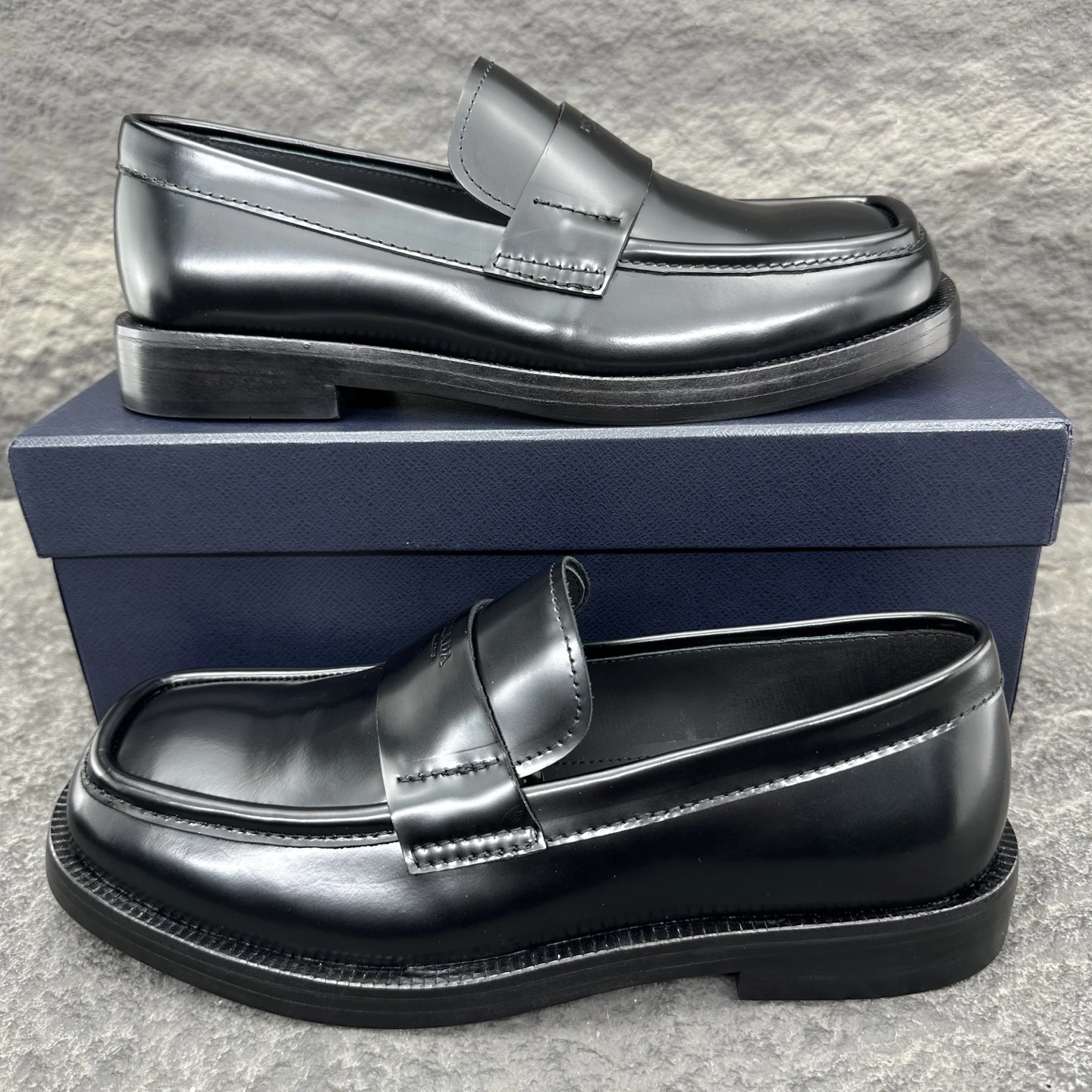 Prada Loafers — 4de72f0e