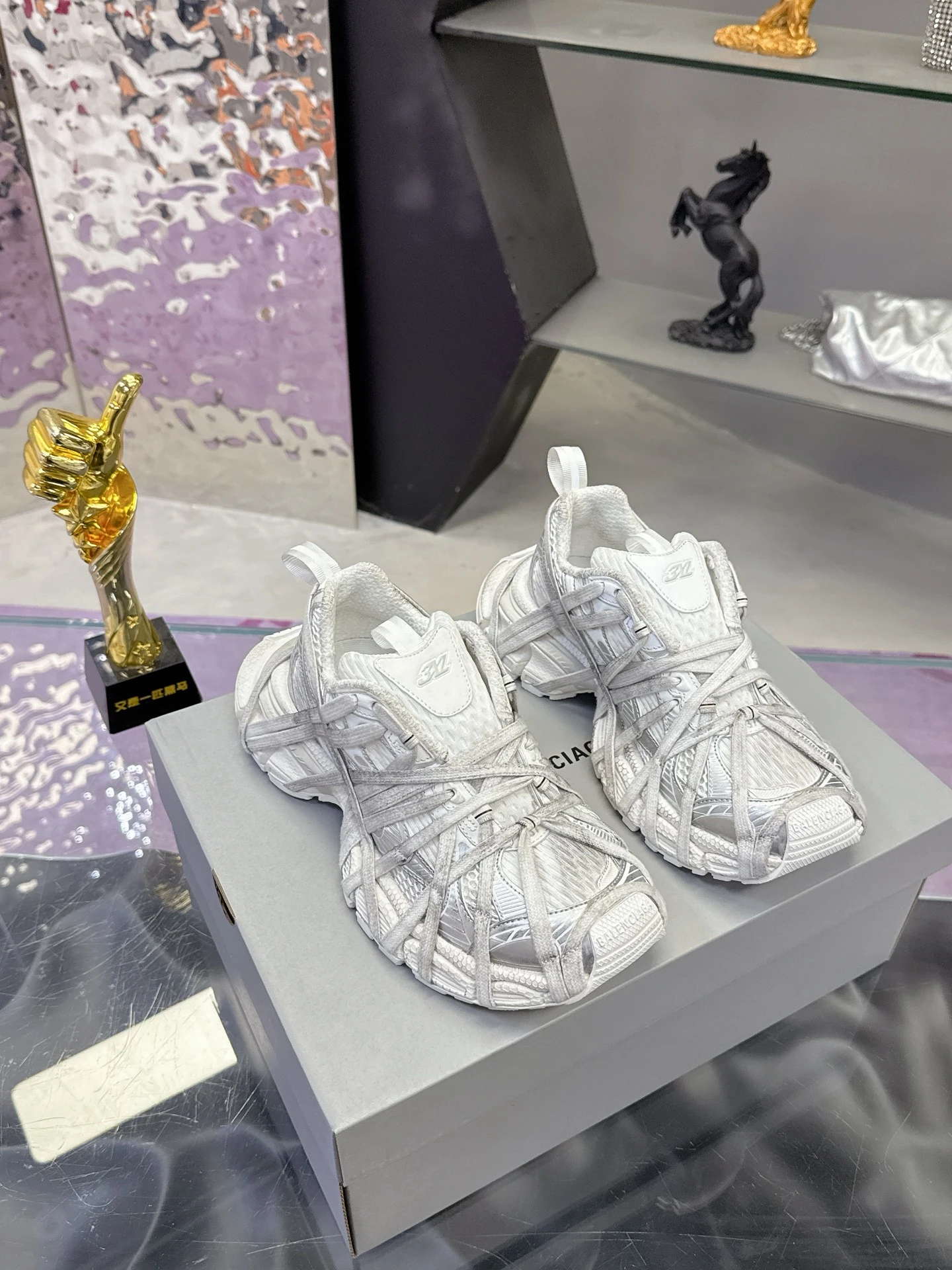 Balenciaga Sneakers — b445fef9