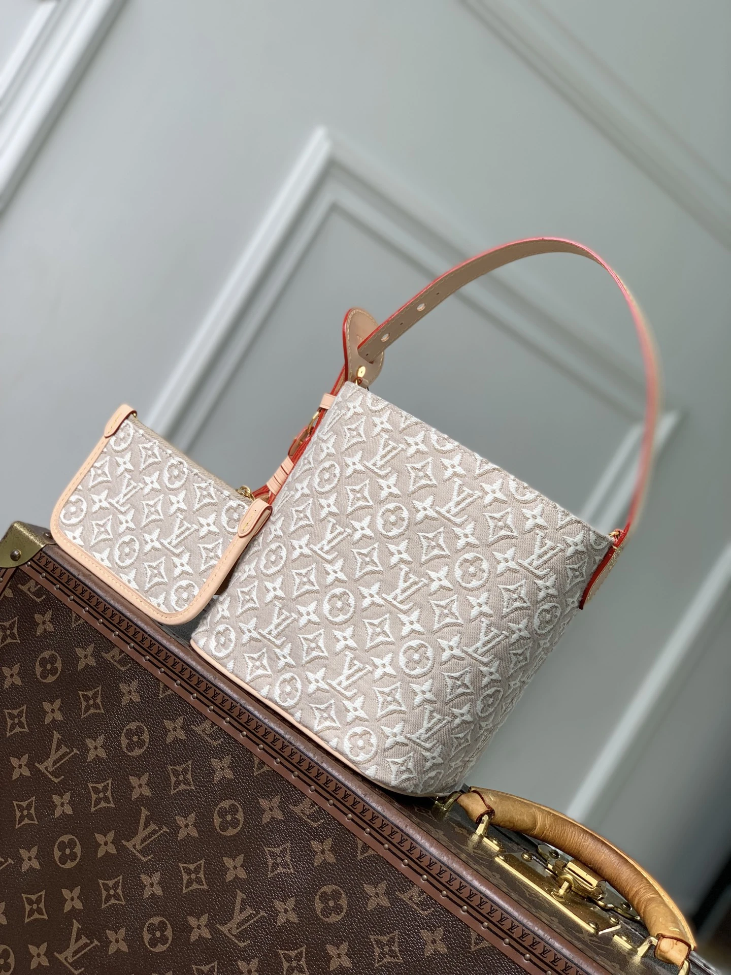 Louis Vuitton Bag — c36a12e3