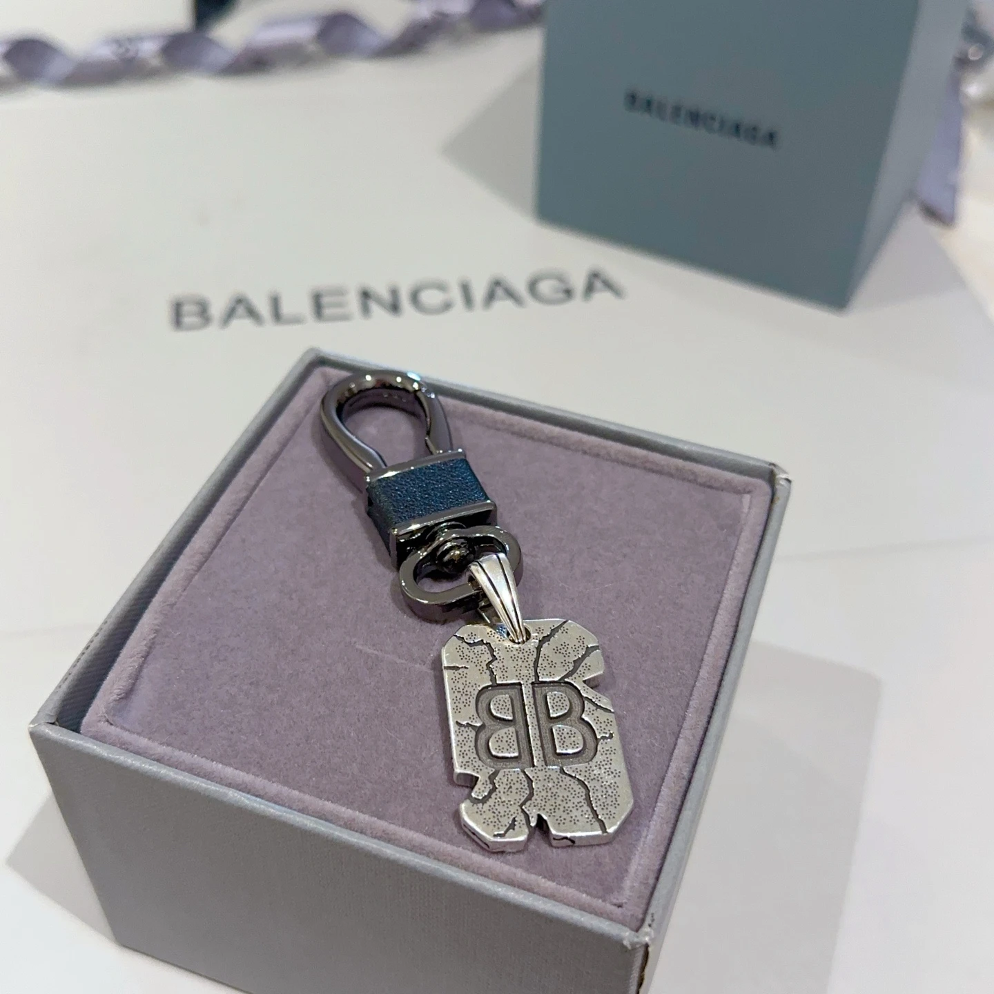 Balenciaga Jewellery — 4207d8c8