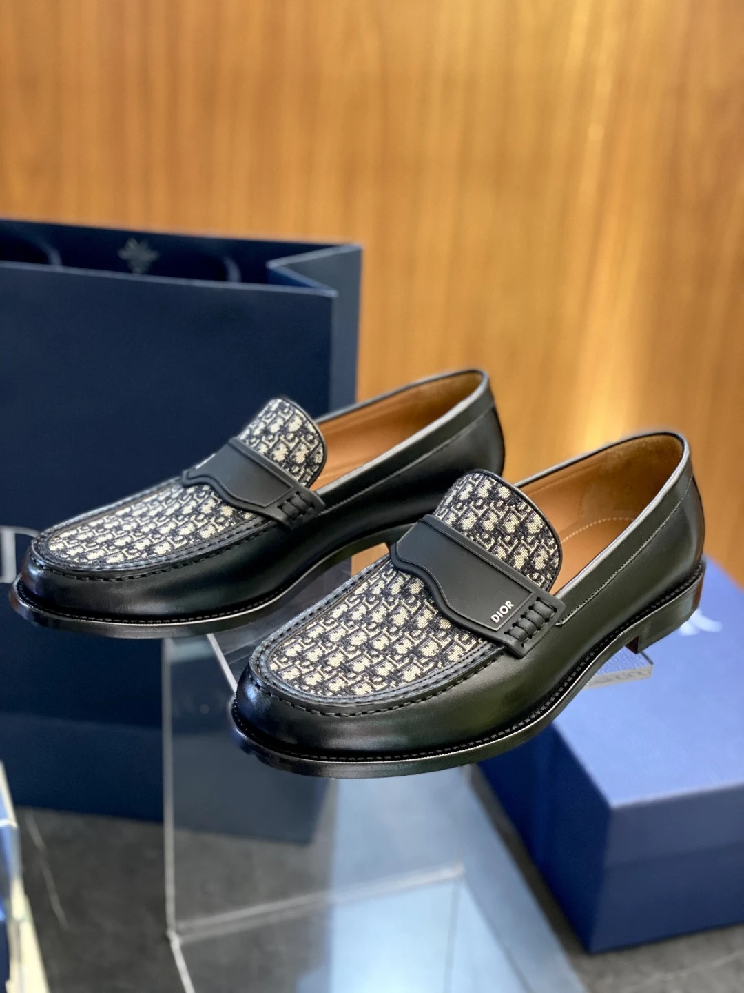 Dior Loafers — b2e41d82