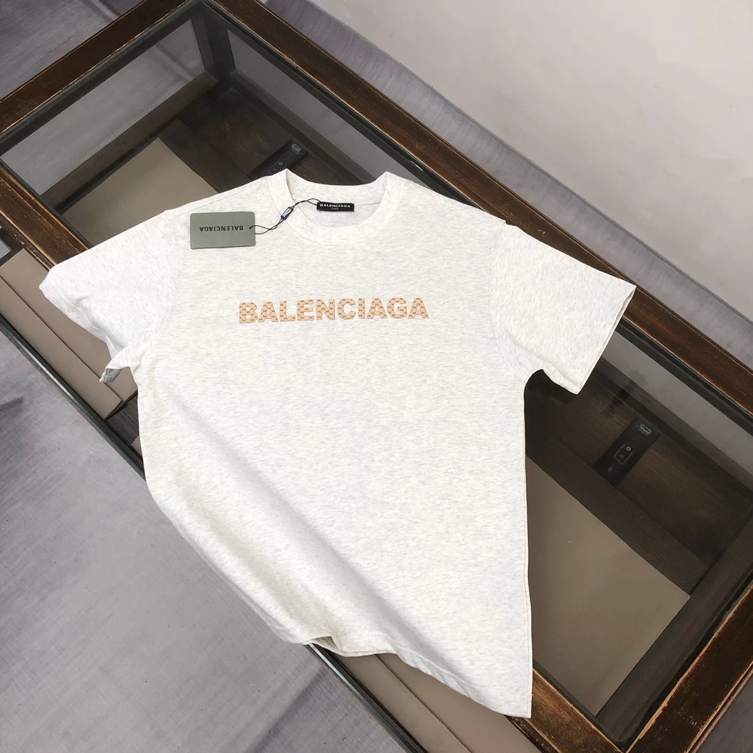 Balenciaga T-Shirt — 6b974944