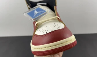 Nike Shoes — 648f7870