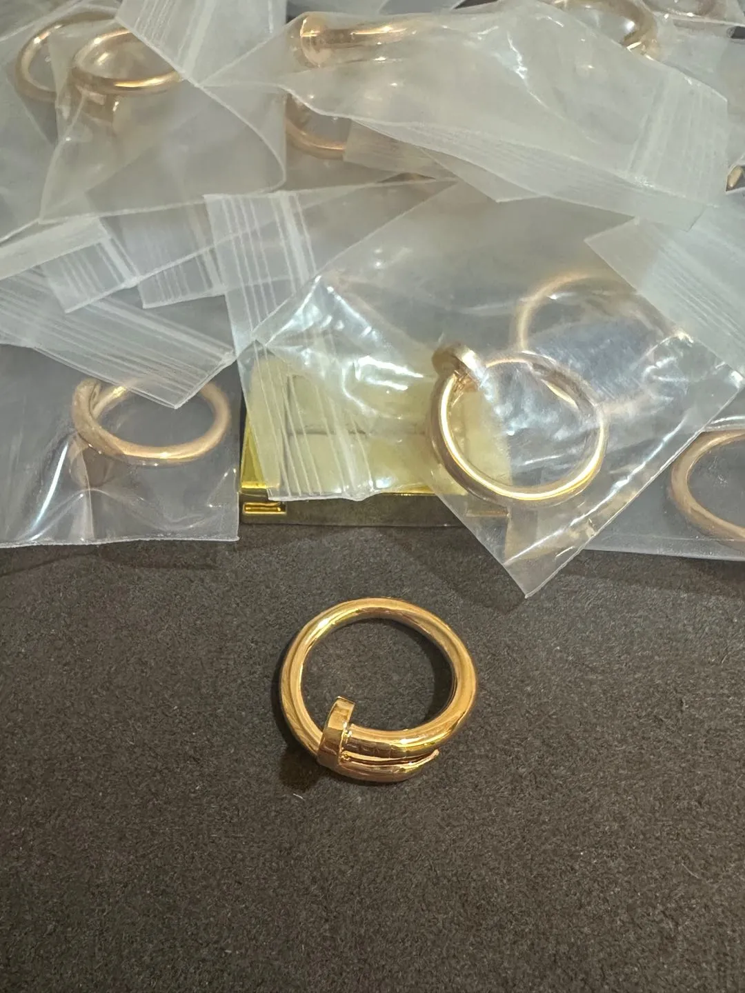 Cartier Jewellery — bf9190bf