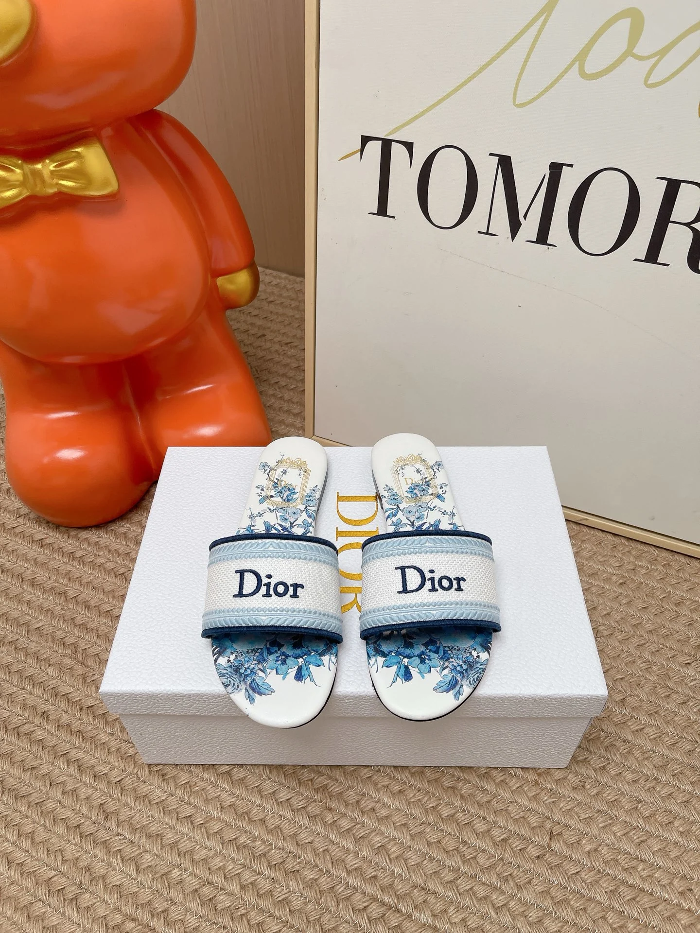 Dior Slippers — fd443f71