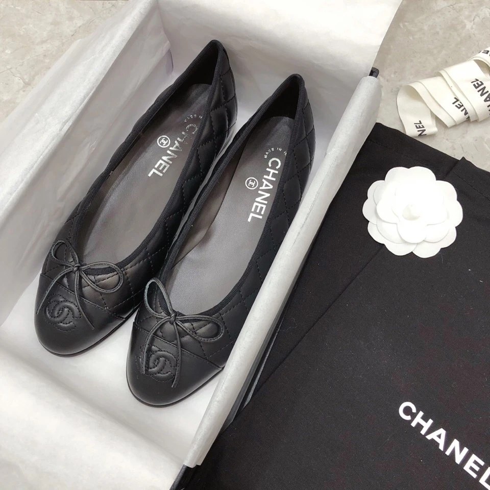 Chanel Shoes — f548f1a9