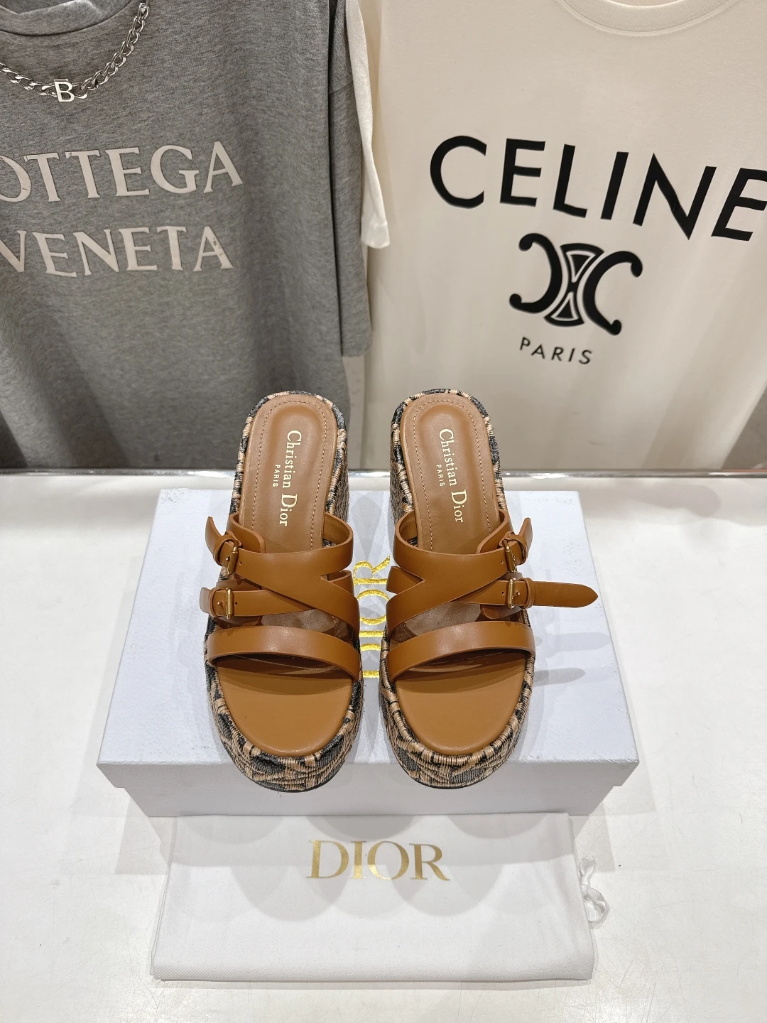 Dior Slippers — f60f8f93