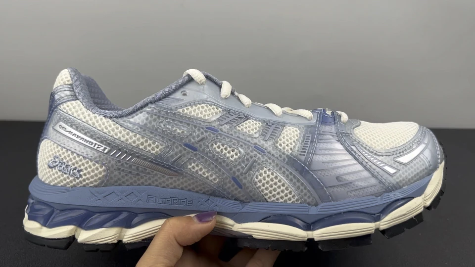 Asics Shoes — 06dc8199