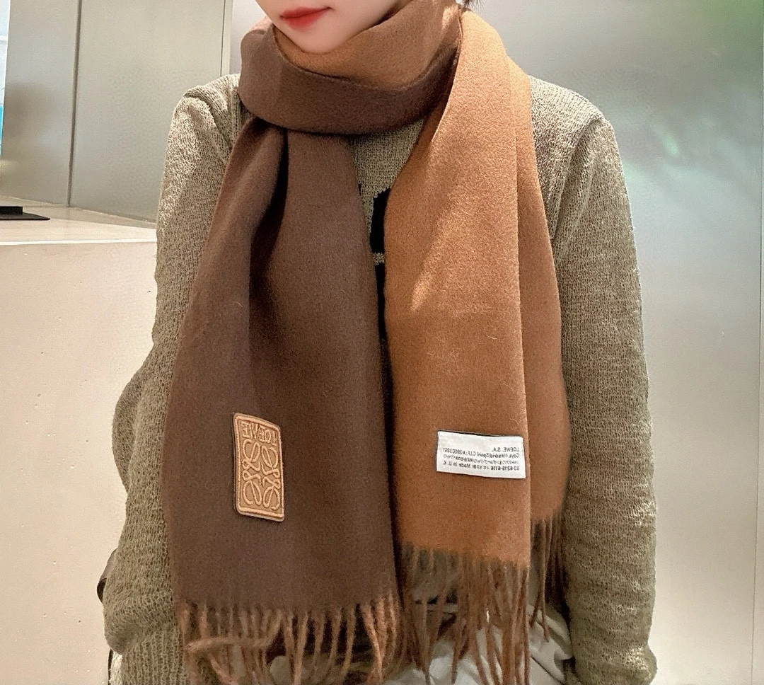 Loewe Scarves — 0c0eec53