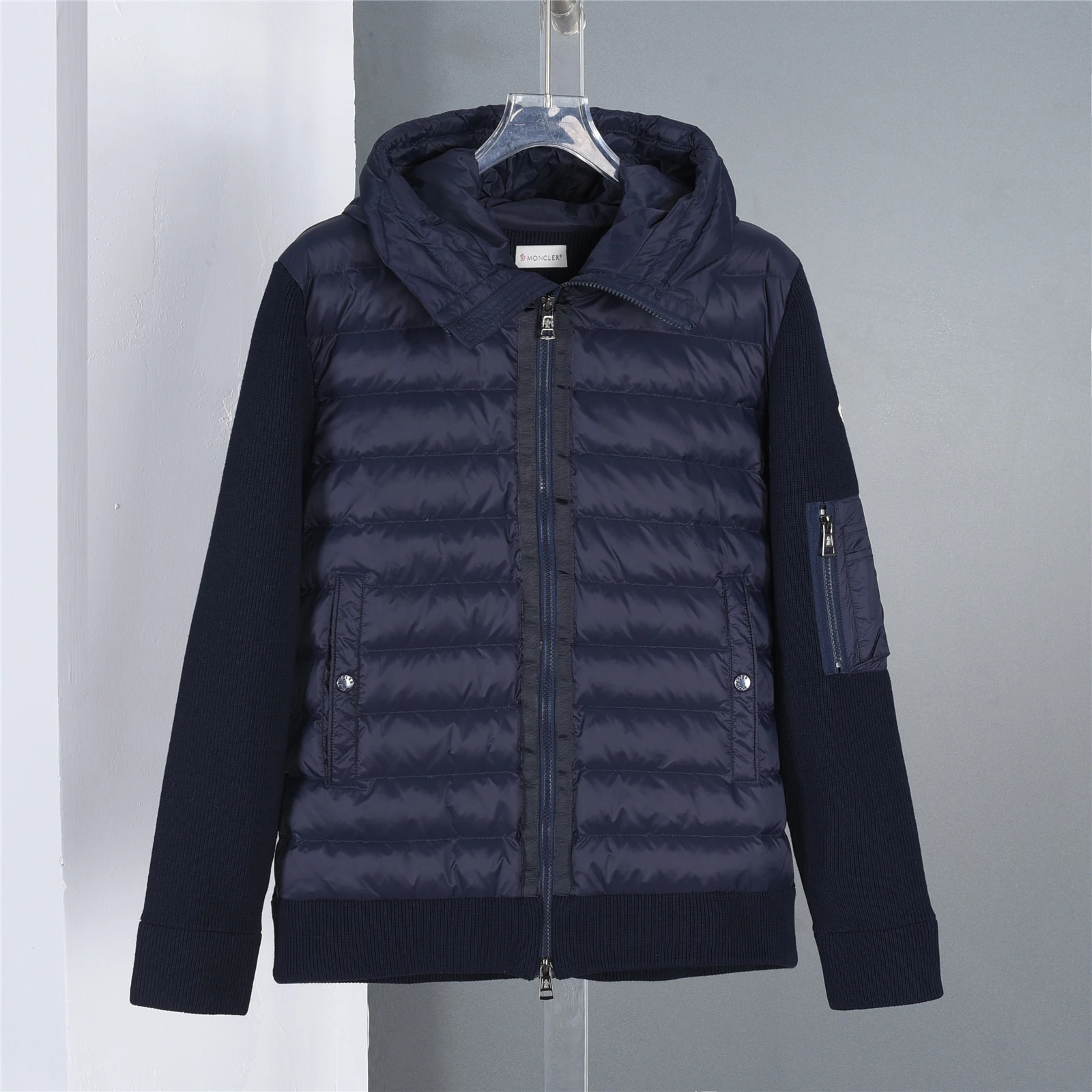Moncler Down Jacket — 40b1bb2a