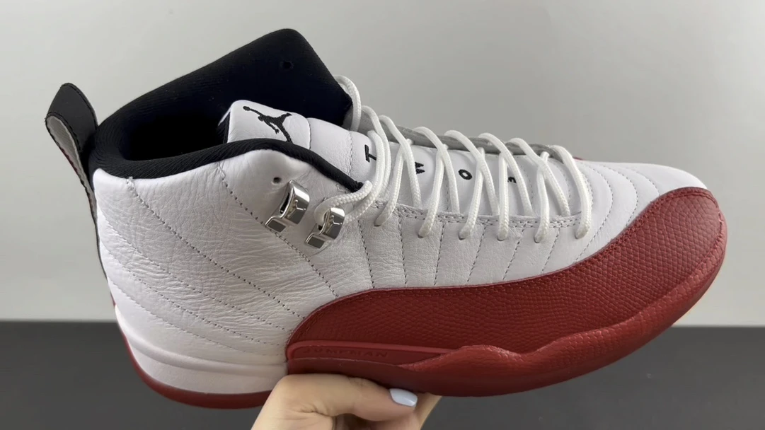 Nike Shoes — 1010e2ba