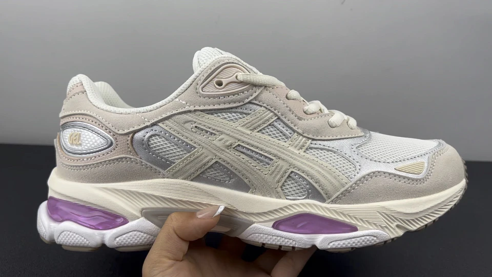 Asics Shoes — 6b131fd0