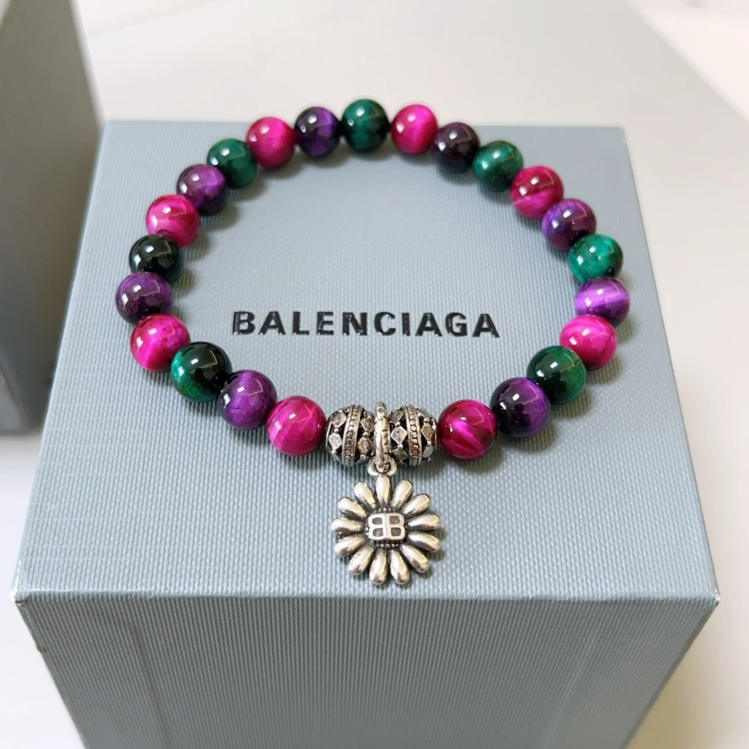 Bracelets & Bangles