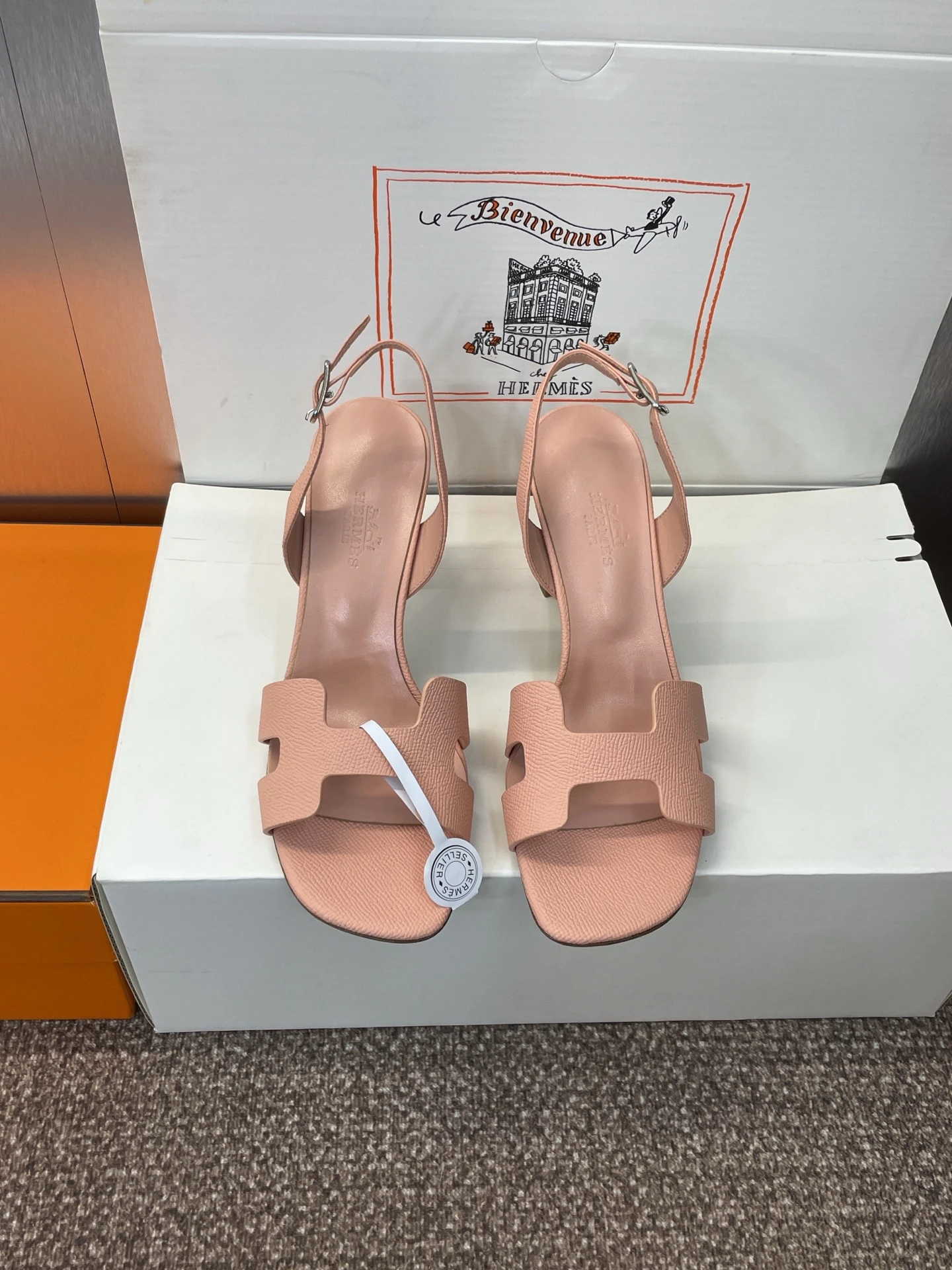 Hermès Sandals — 47427e1b