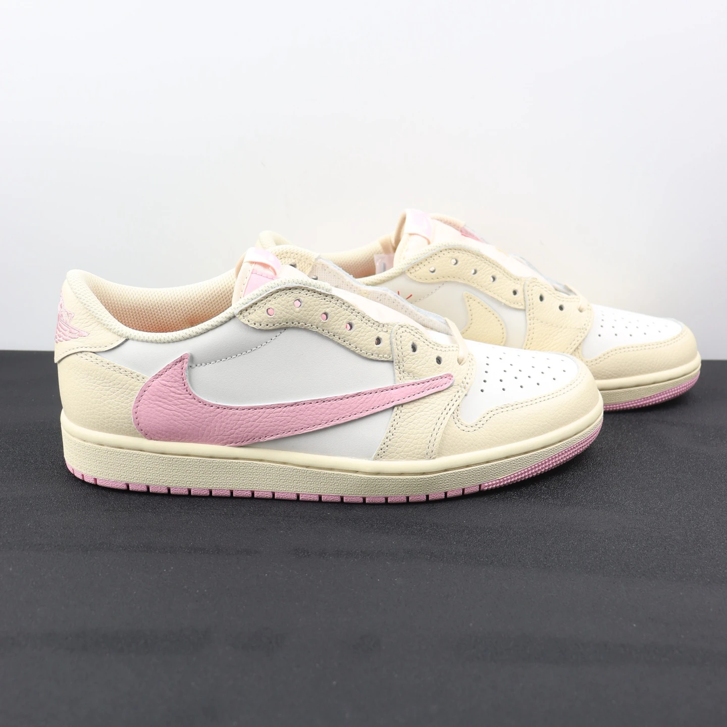 Nike Shoes — 615c3829