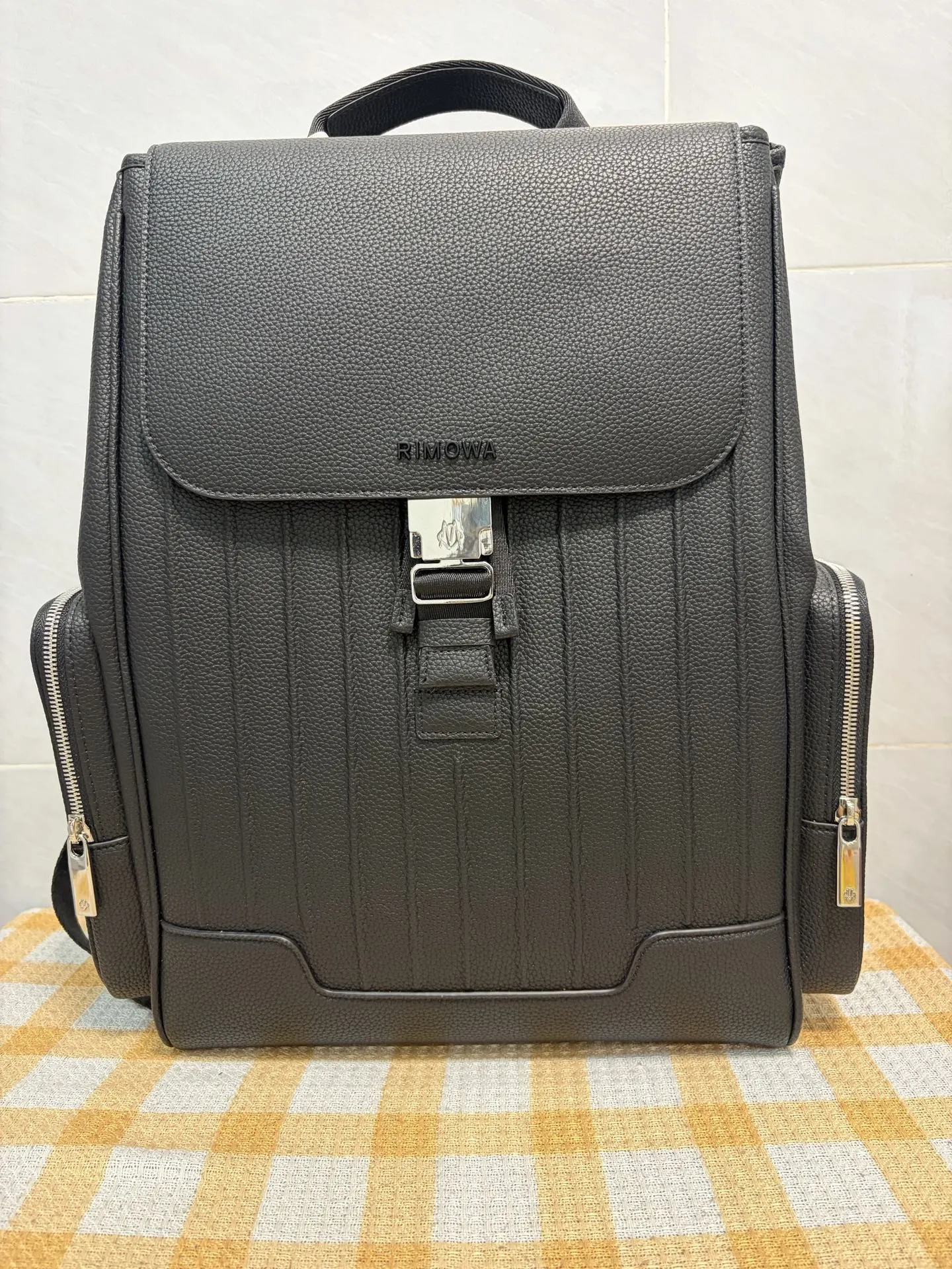 Backpacks — 1ff74f81