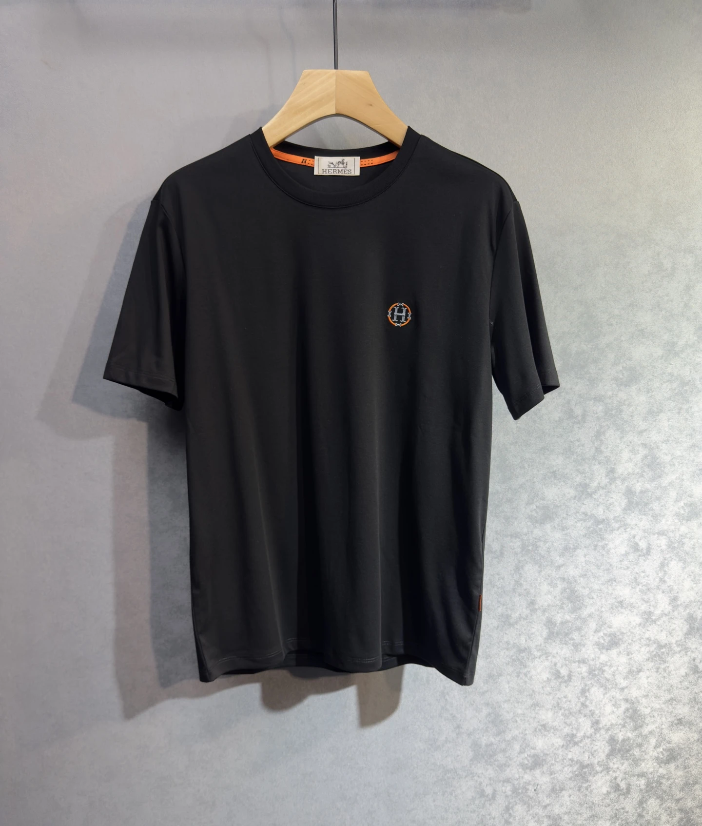 Hermès T-Shirt — cd17b8da
