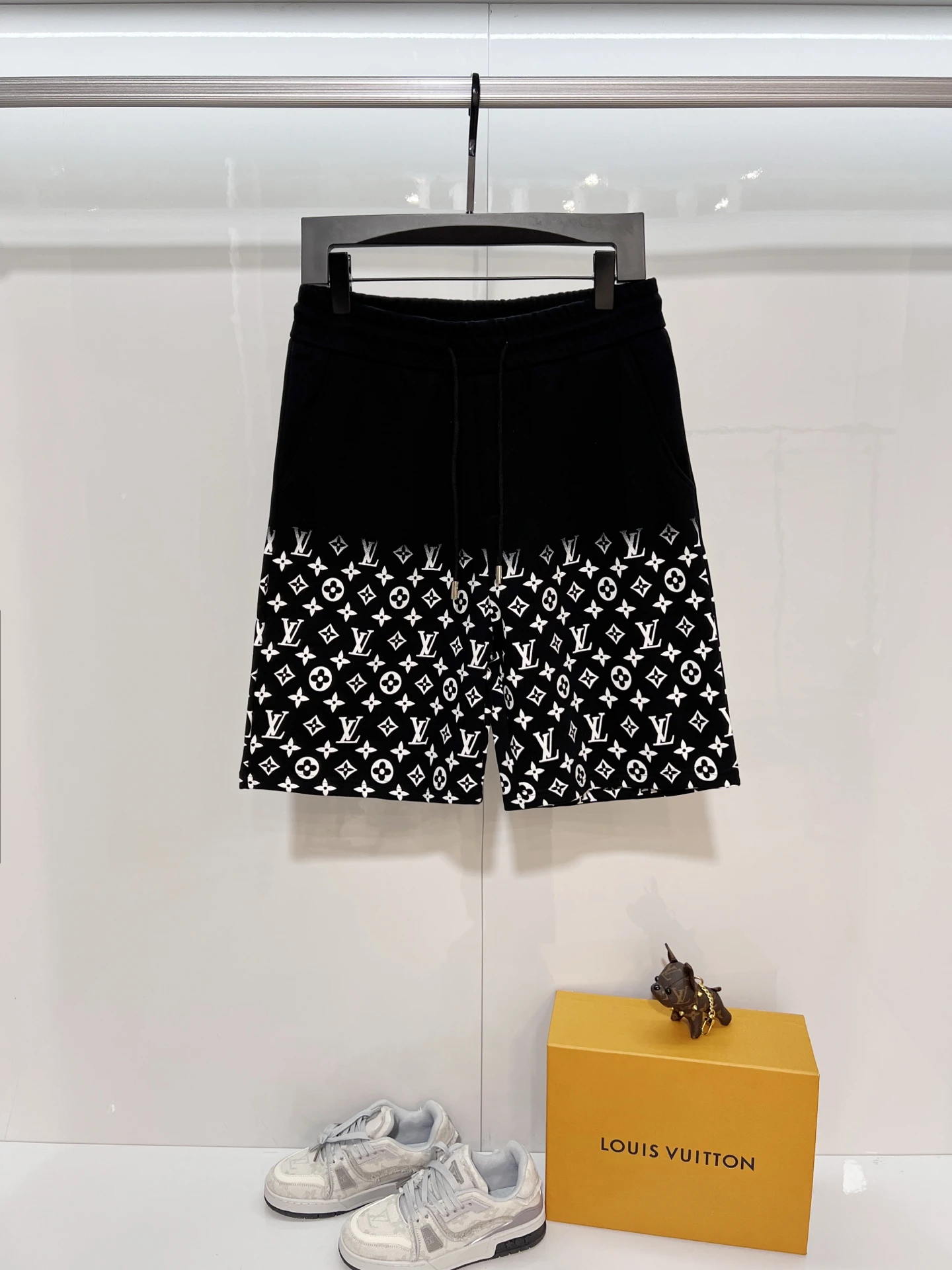 Louis Vuitton Matching Sets — a858ba2c