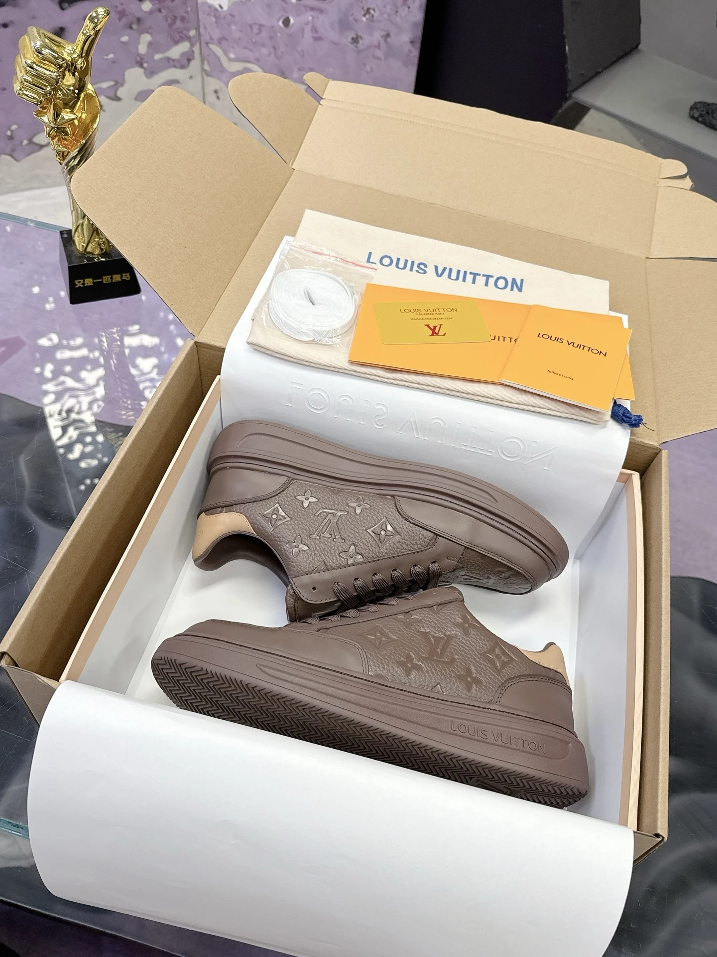 Louis Vuitton Sneakers — 47ab0620
