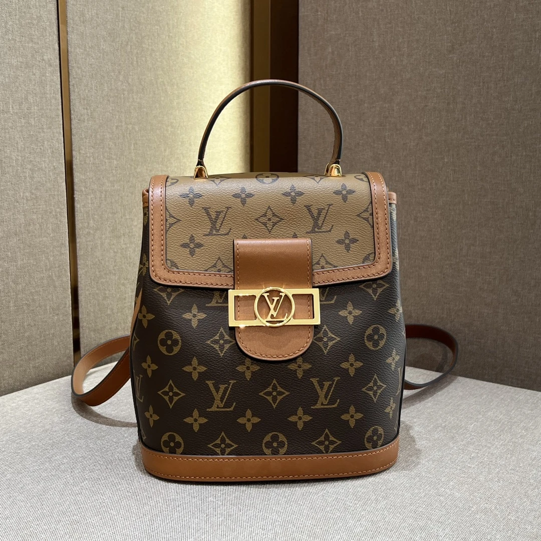 Louis Vuitton Bag — 1377bba3