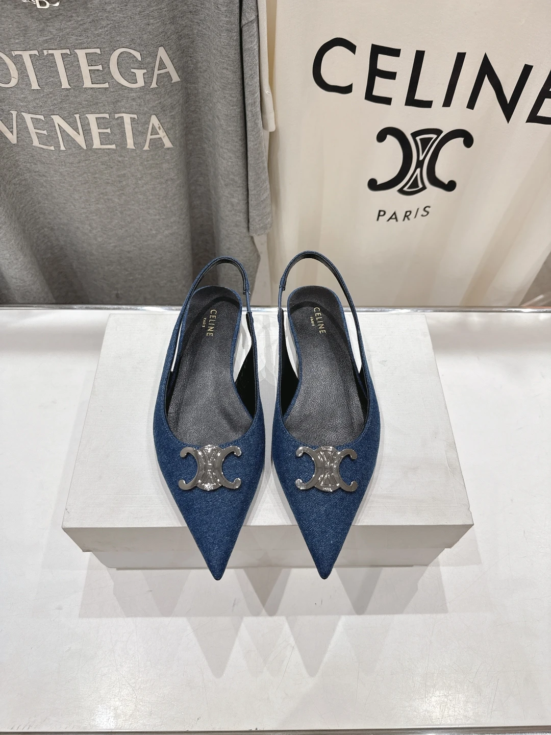 Celine Sandals — 84040fa5