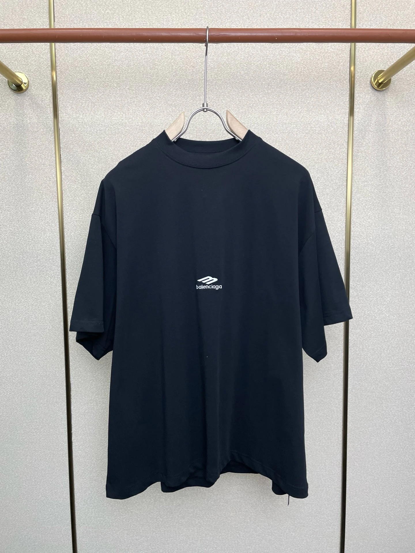 Balenciaga T-Shirt — 8d800183