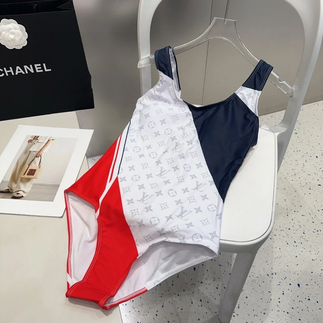 Louis Vuitton Swimwear — ba154fde