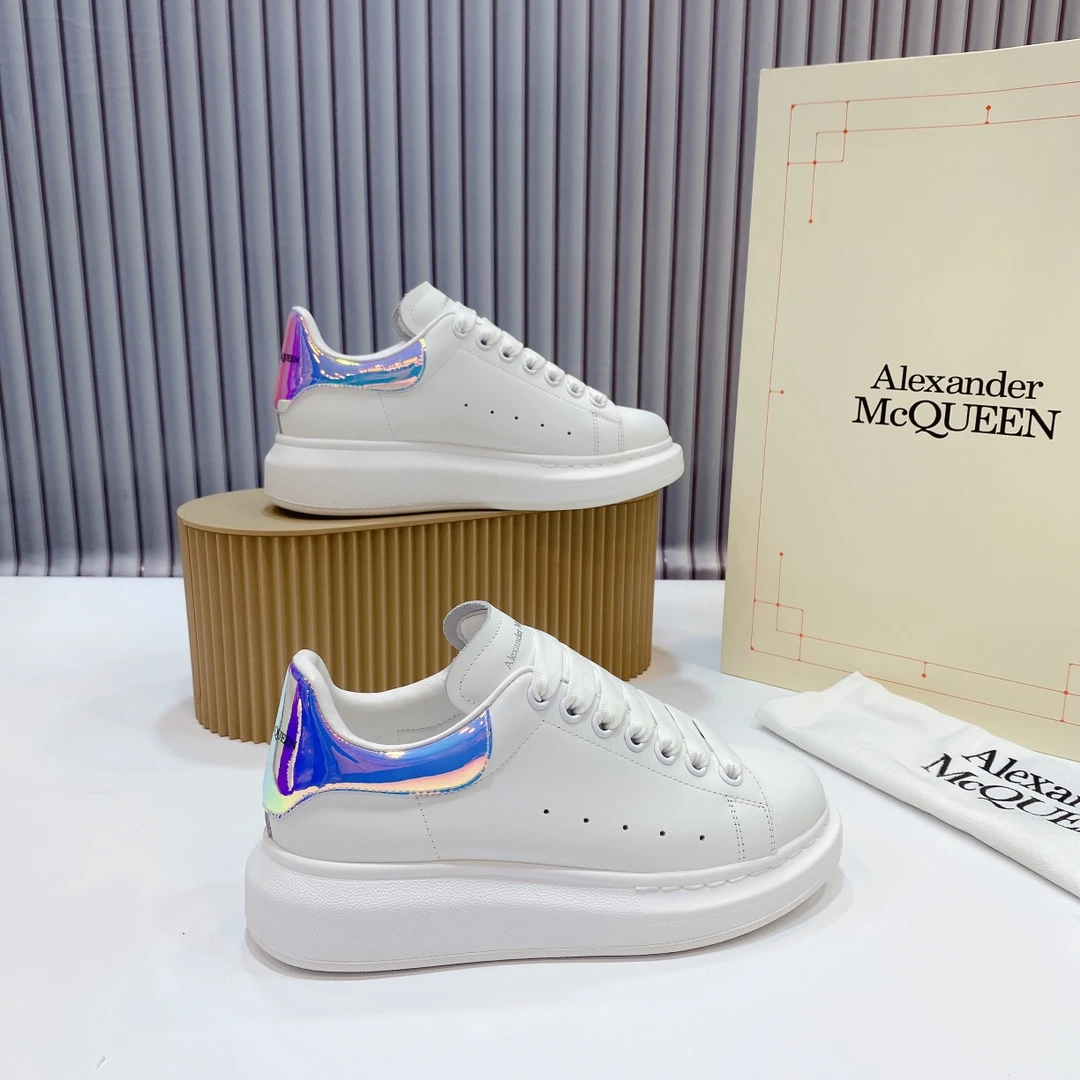Alexander McQueen Sneakers — 9b84a509