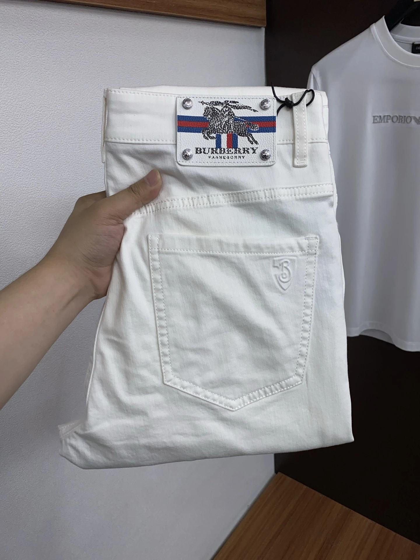 Burberry Jeans — f5fe44af