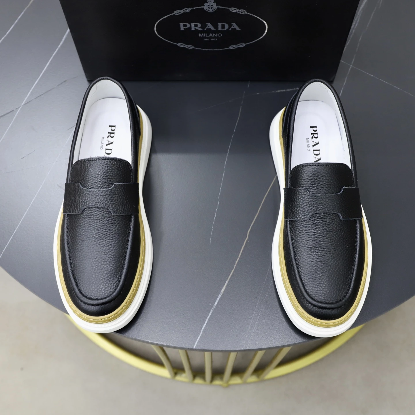 Prada Shoes — db8a120f
