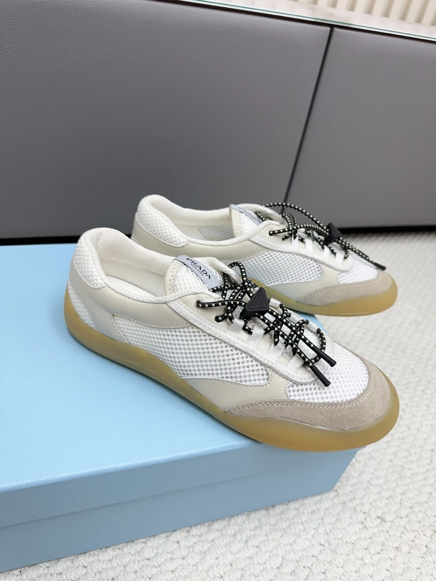 Prada Sneakers — 21510094