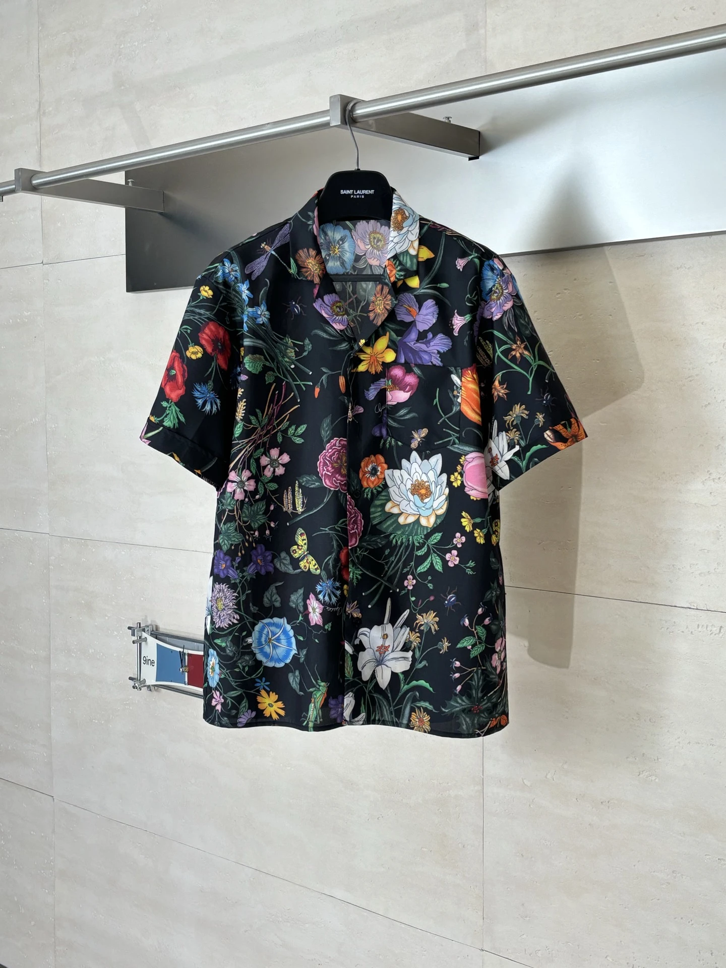 Gucci T-Shirt — b365d9ea