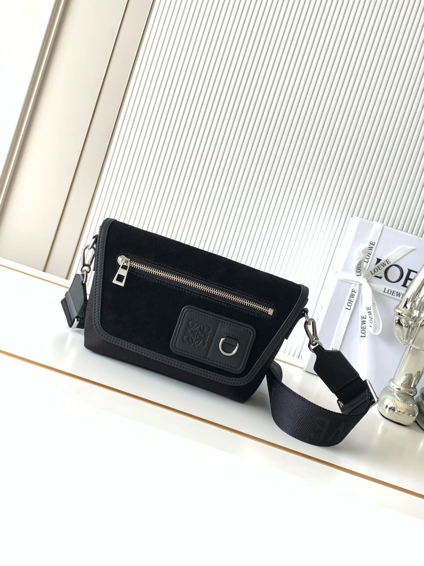 Loewe Bag — 8d34445b