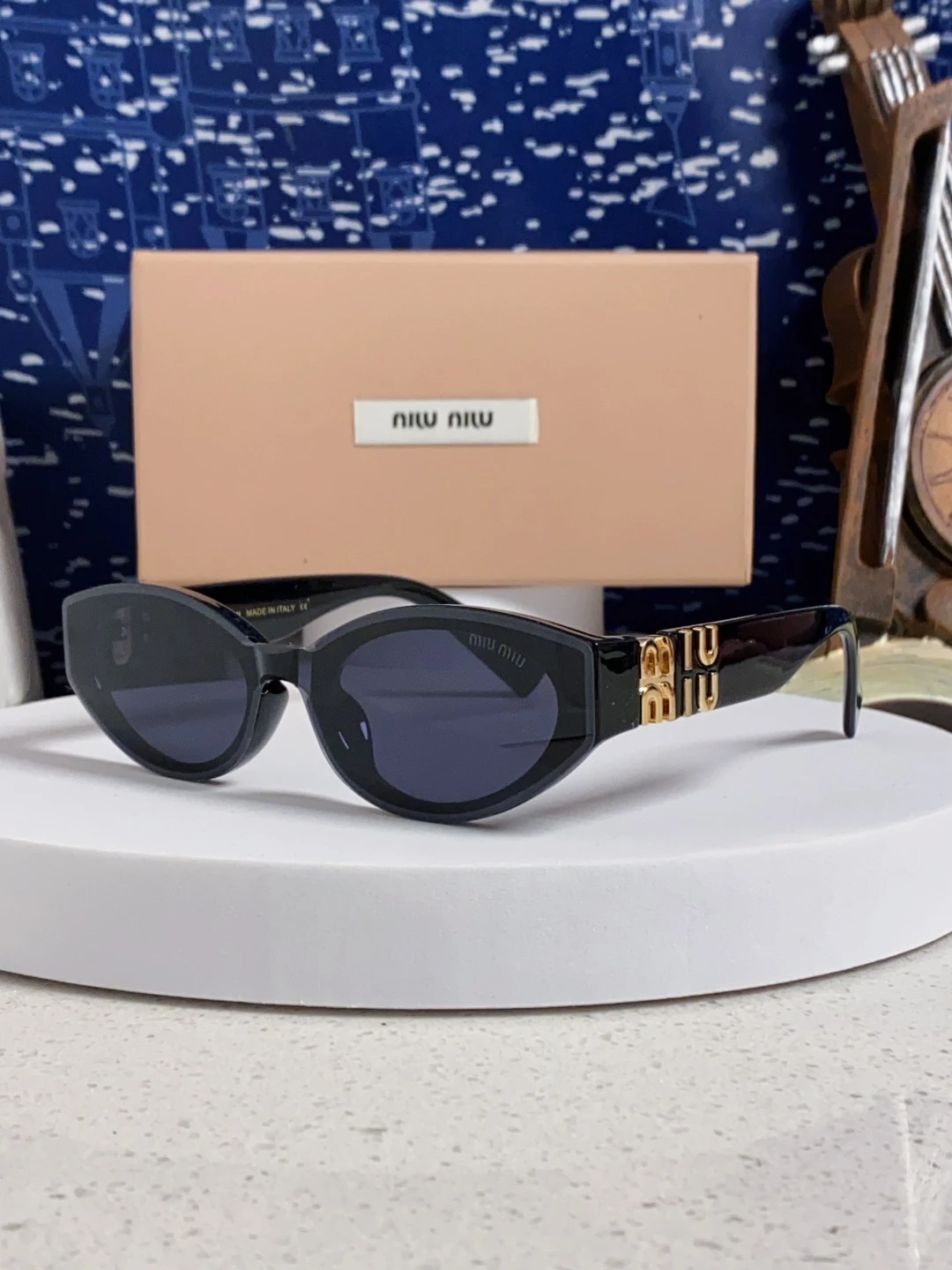 Miu Miu Eyewear — 9bef0de4