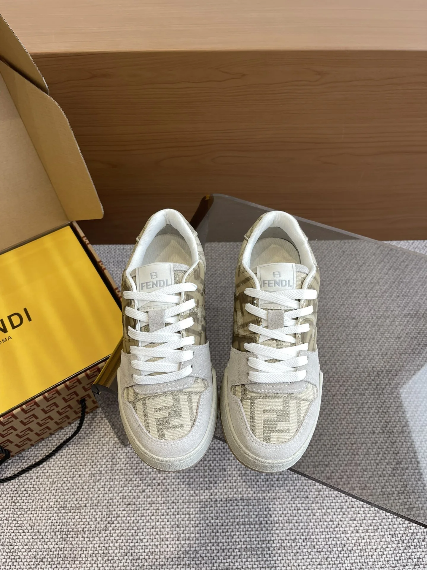 Fendi Sneakers — 6579e9a8