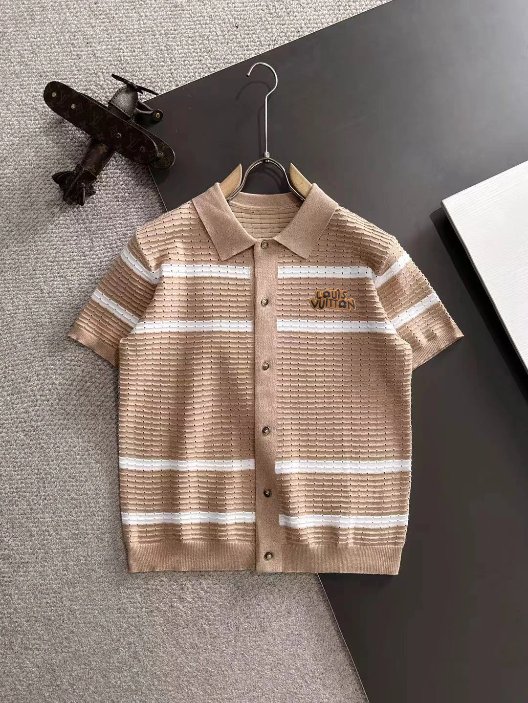 Louis Vuitton T-Shirt — 6b24f795
