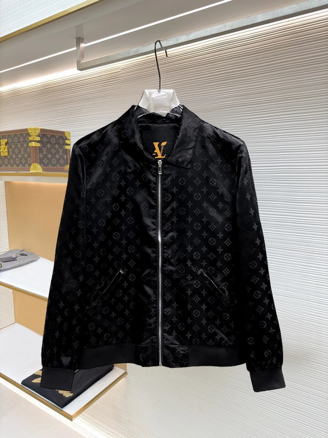 Louis Vuitton Jackets — 738e95b6